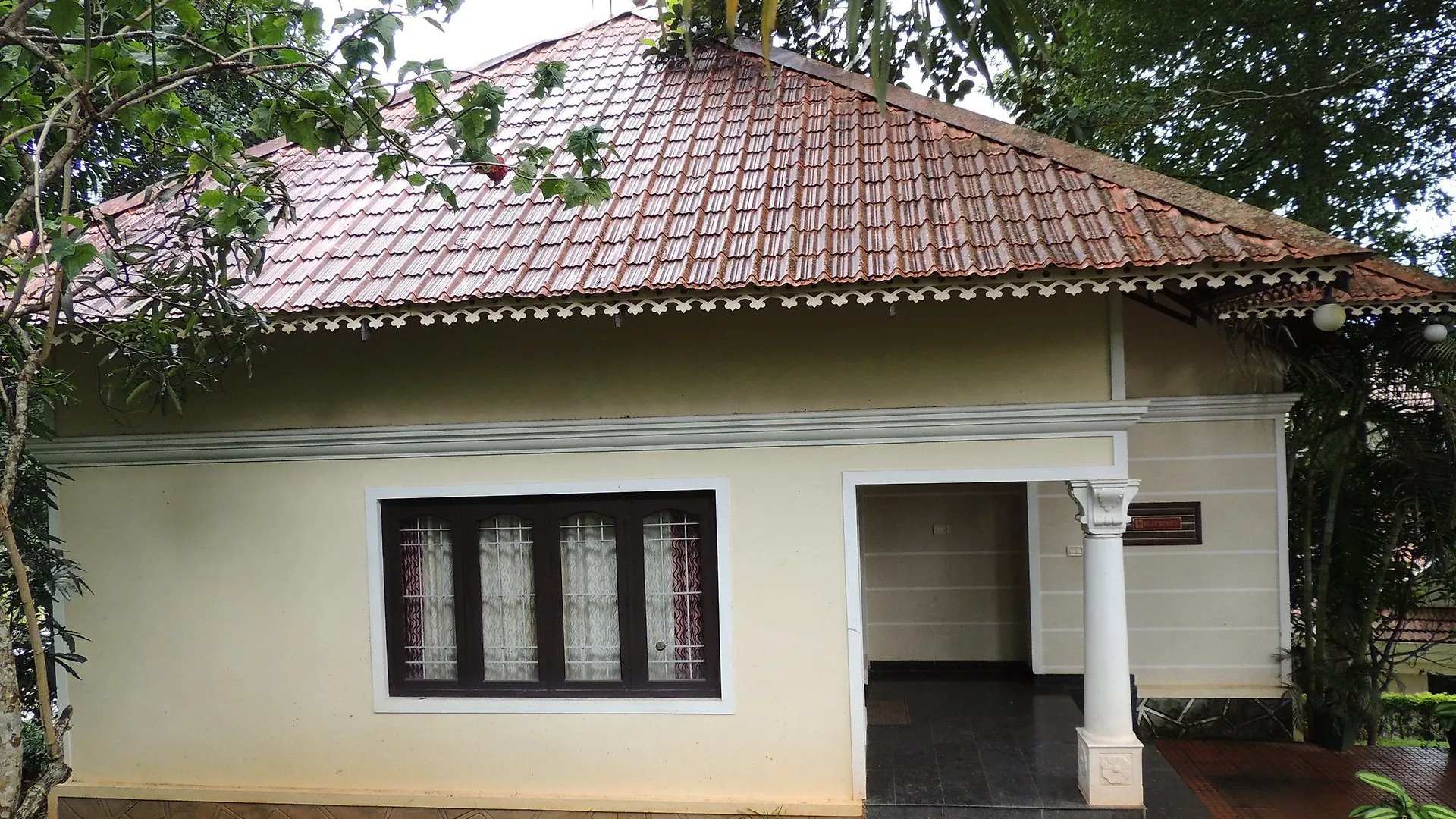 Hotel Birds Valley Resort Munnar